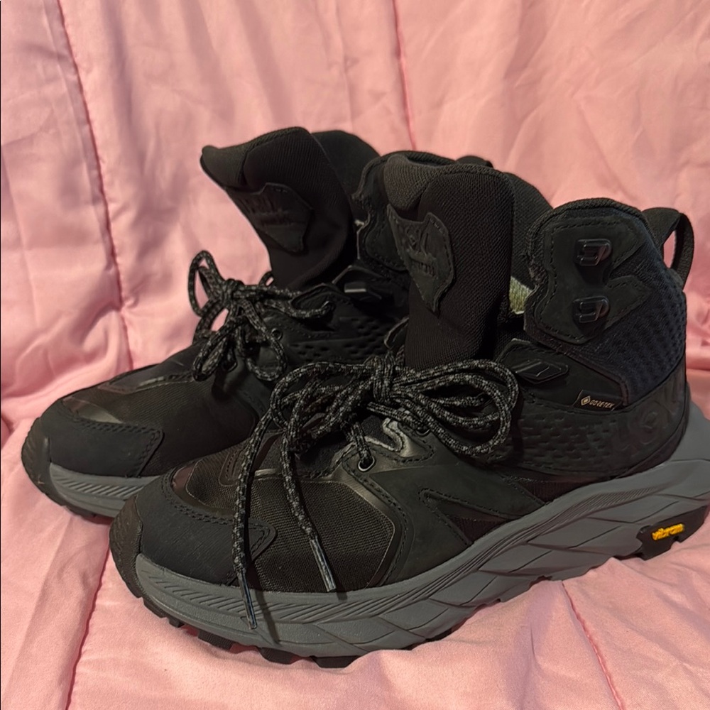Hoka One One Black and Gray Hiking Boots with Rugged Construction